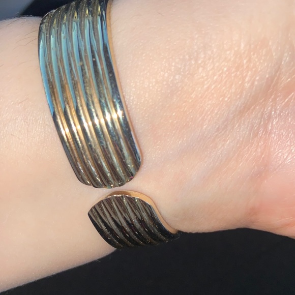 VINTAGE GENEVA Tigers Eye Gemstone bangle Bracelet Cuff watch Quartz Custom - Picture 10 of 16